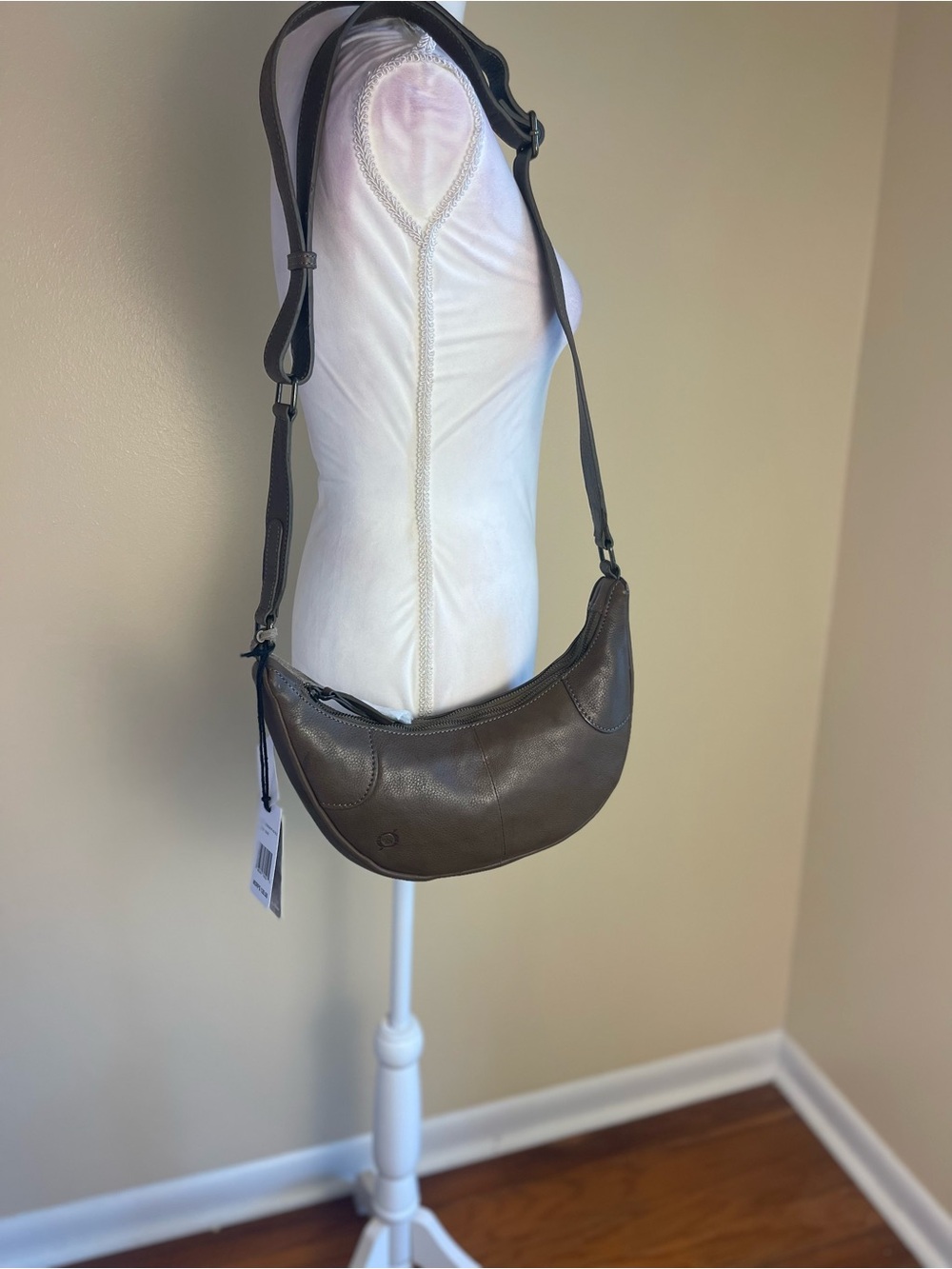 Born Olive Green Genuine Leather Crescent Shoulder Hobo Quiet Luxury Minimalist - Picture 3 of 16